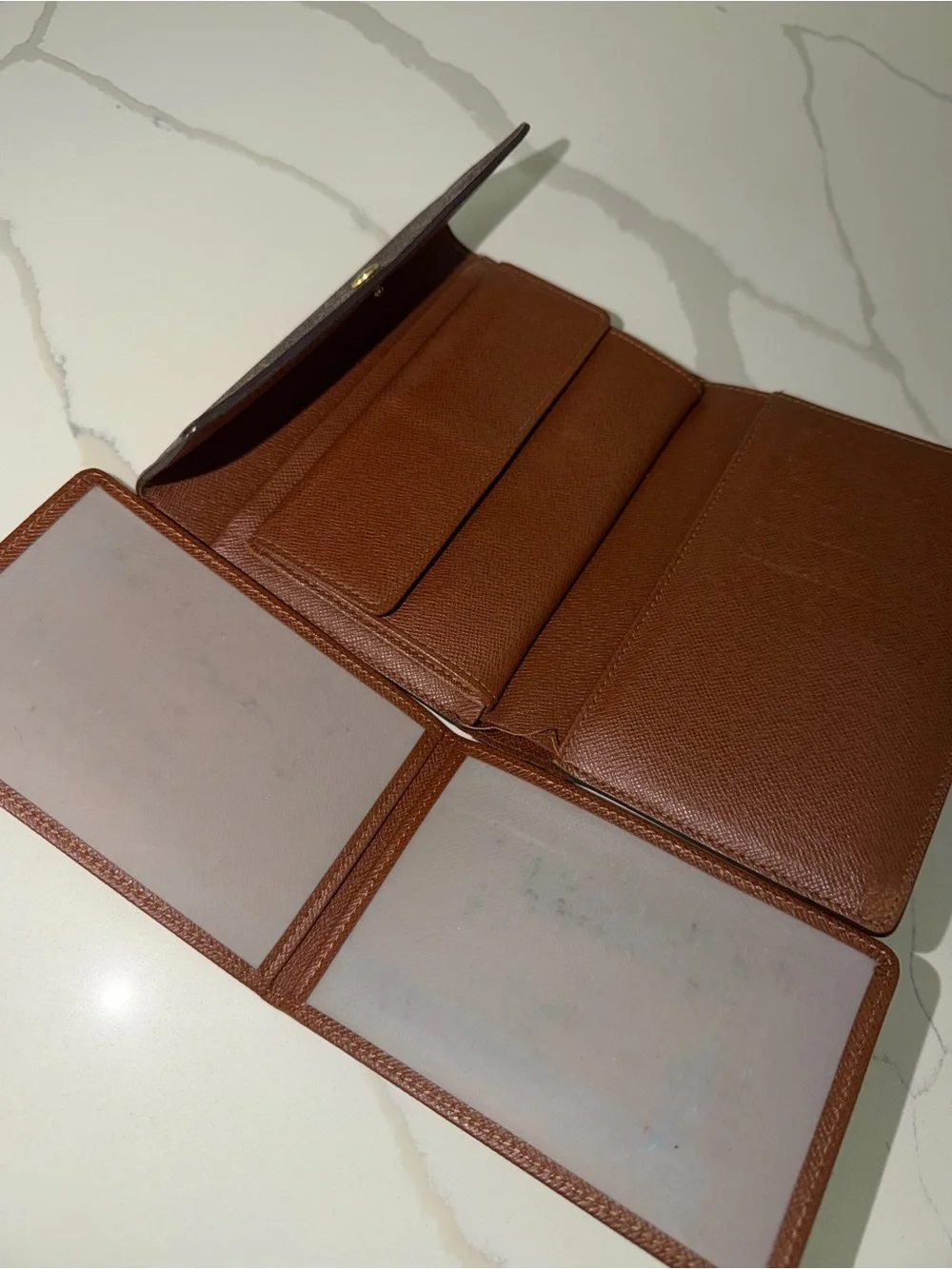 Louis Vuitton Wallet - Picture 12 of 13